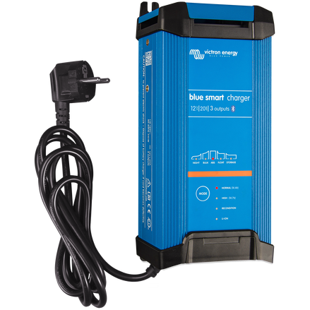 Blue Smart IP22 Charger 12/30(1) 230V AU/NZ
